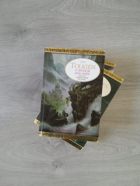 37763142_2279148748780205_8594626238180491264_n.jp