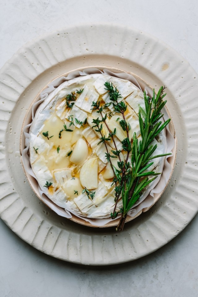 Baked-Camembert-with-honey-and-apple-Vy-Tran-2-of-