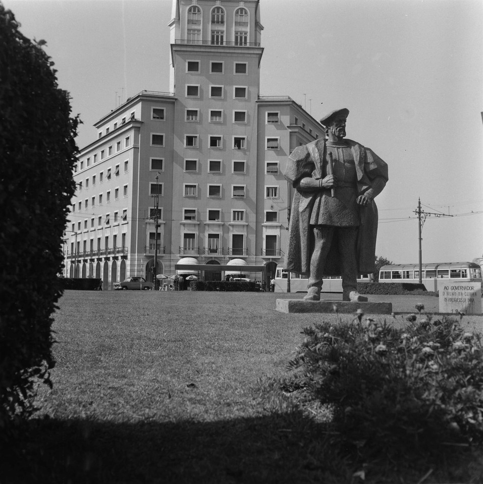 Estátua de Nuno da Cunha da autoria do escultor S