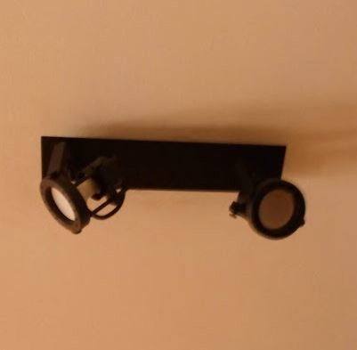 Nao_me_canso_disto_candeeiro_depois1.JPG Nao_me_canso_disto_candeeiro_depois1.JPG