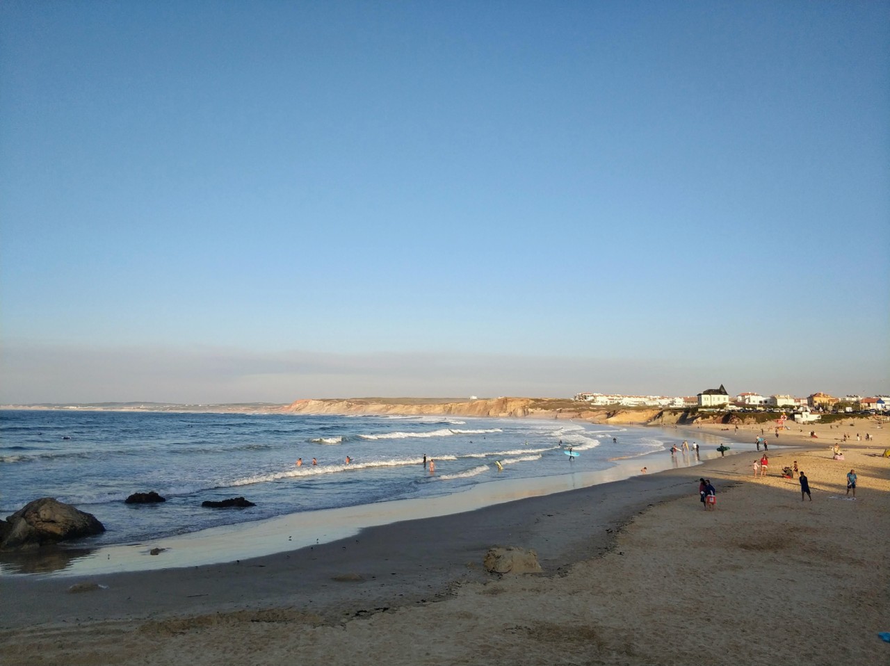 Praia em peniche.jpg