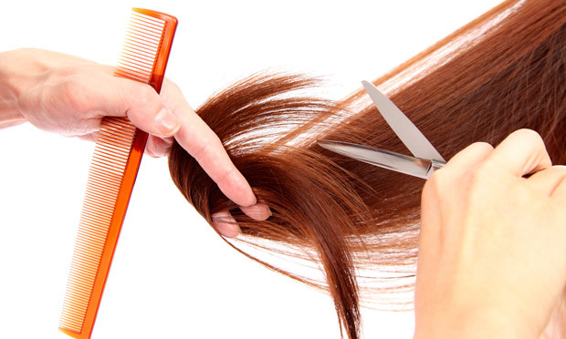 Cuidados-a-ter-na-hora-de-ir-ao-cabeleireiro.1.jpg Cuidados-a-ter-na-hora-de-ir-ao-cabeleireiro.1.jpg