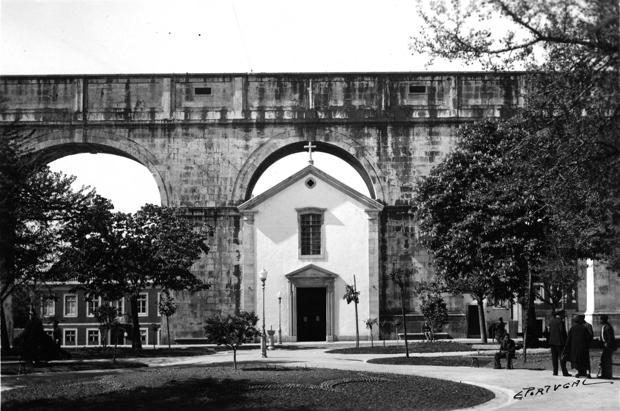 Jardim das Amoreiras e a Ermida de Nossa Senhora d