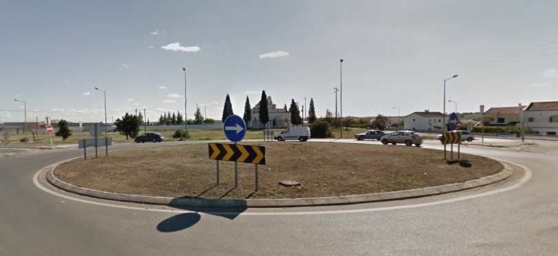 Rotunda Serpa-Beja.jpg