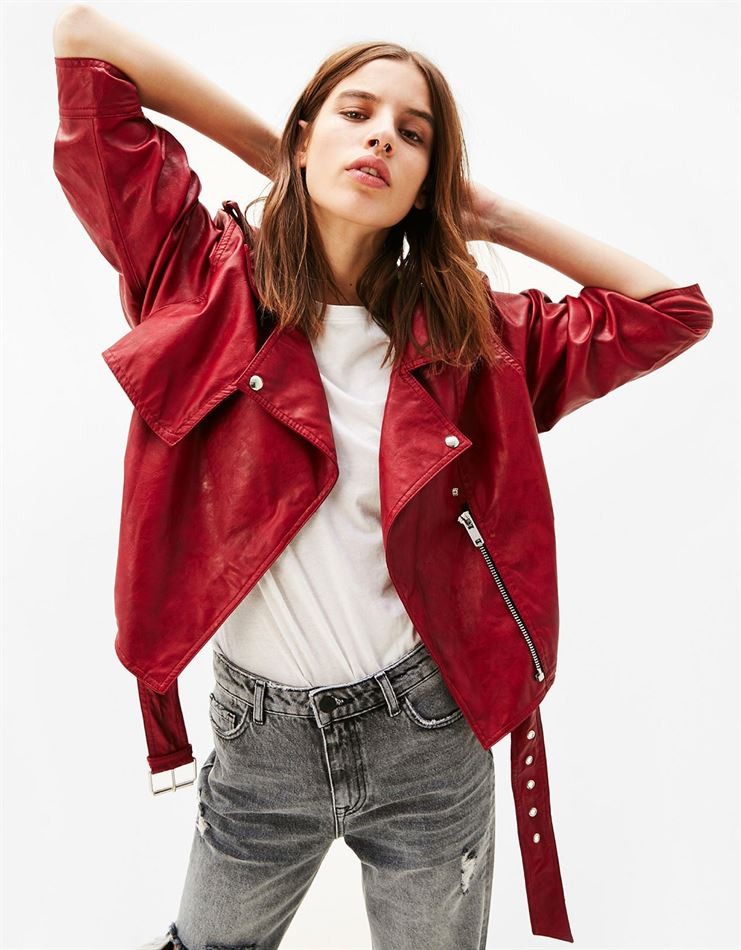 catalogo-bershka-primavera-verao-2017-blogar-moda 