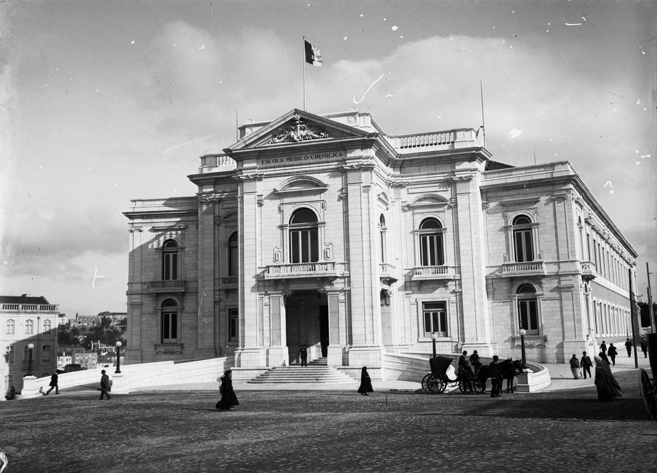 Escola Médica, ant. 1910, foto de José Chaves Cr
