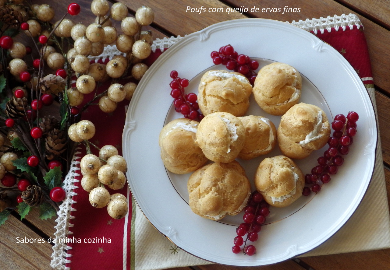 IMGP5522-Poufs com queijo de ervas-Blog.JPG
