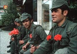 FOTO DO TERCEIRO POEMA.jpg