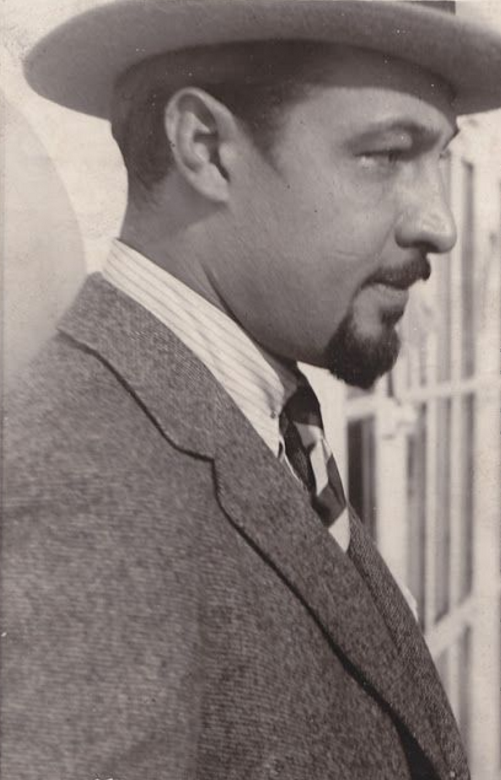 Valentino1.png Valentino1.png