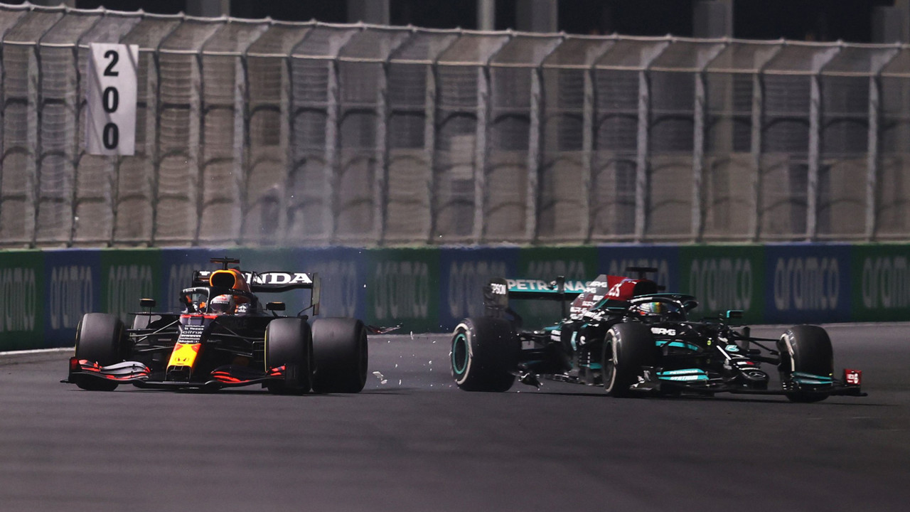 Tensão máxima entre Hamilton e Verstappen