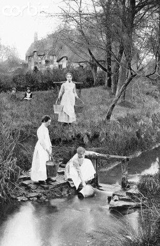woman with water vessel.jpg