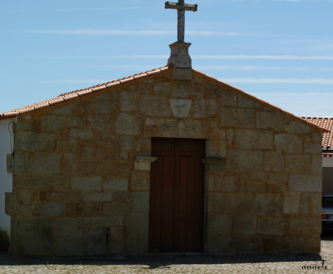 Idanha-a-Velha (3) Capela do Espírito Santo.jpg