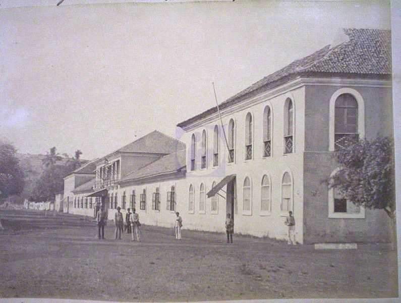 98581168_1575347239299229_7613182617126436864_n.jp