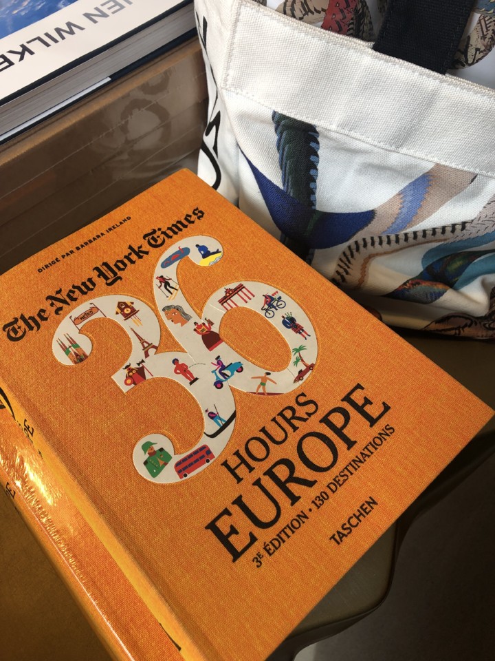 taschen bookshop brussels