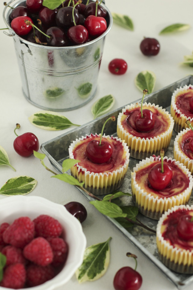 mini-cheesecake-cereja-framboesa_4.JPG