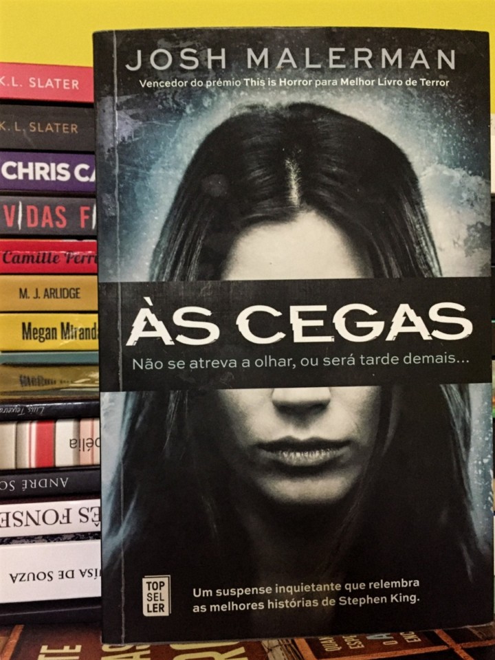 Às Cegas.jpg