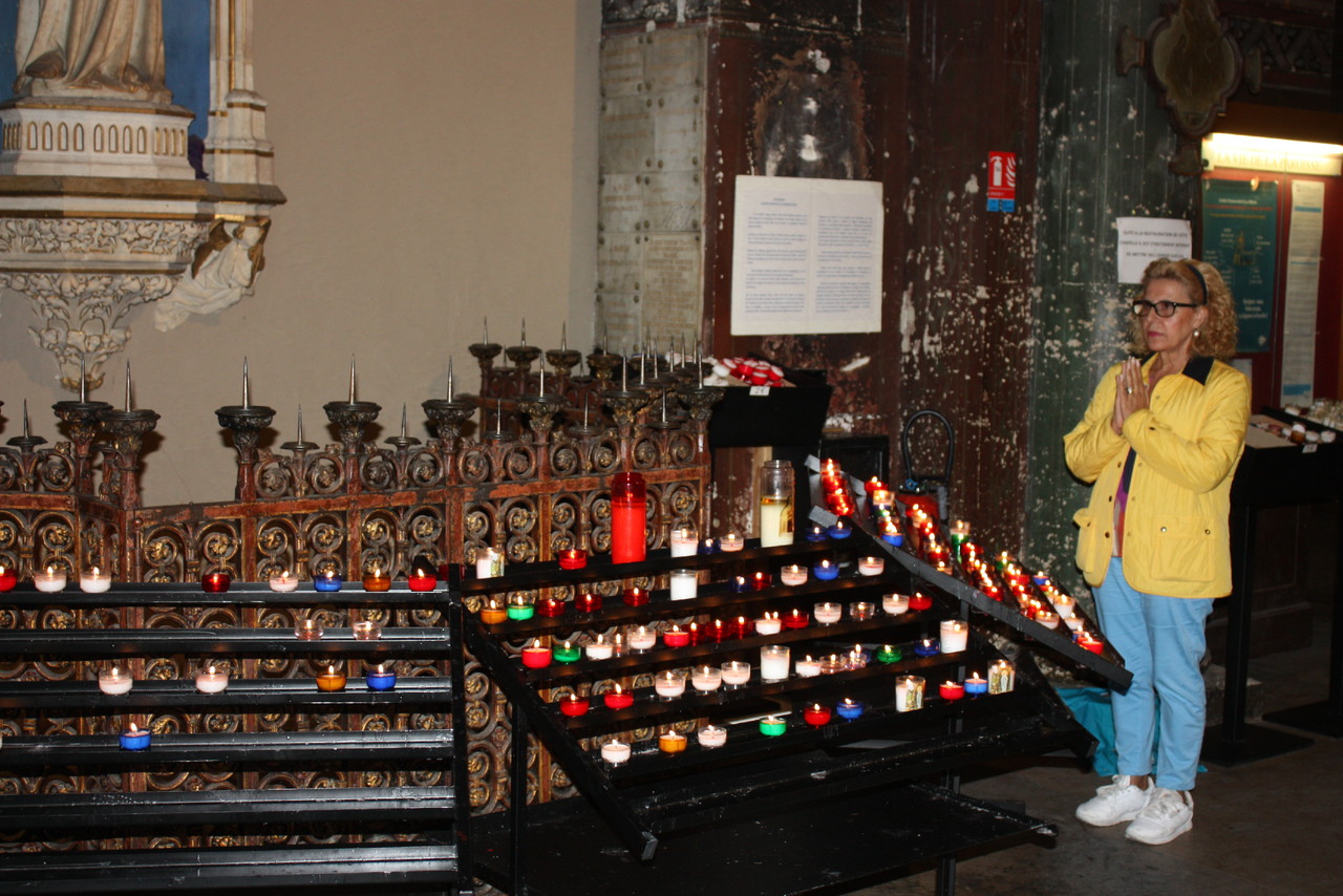 dra a rezar.JPG dra a rezar.JPG