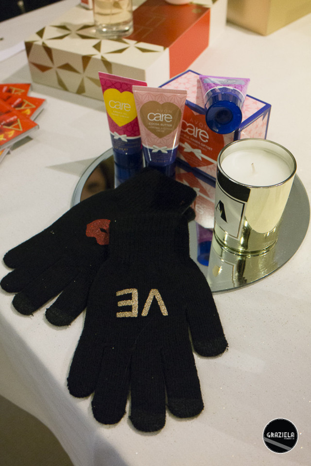 Avon-4945.jpg Avon-4945.jpg