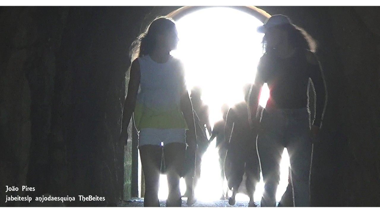 Tunel de S. Martinho do Porto.jpg