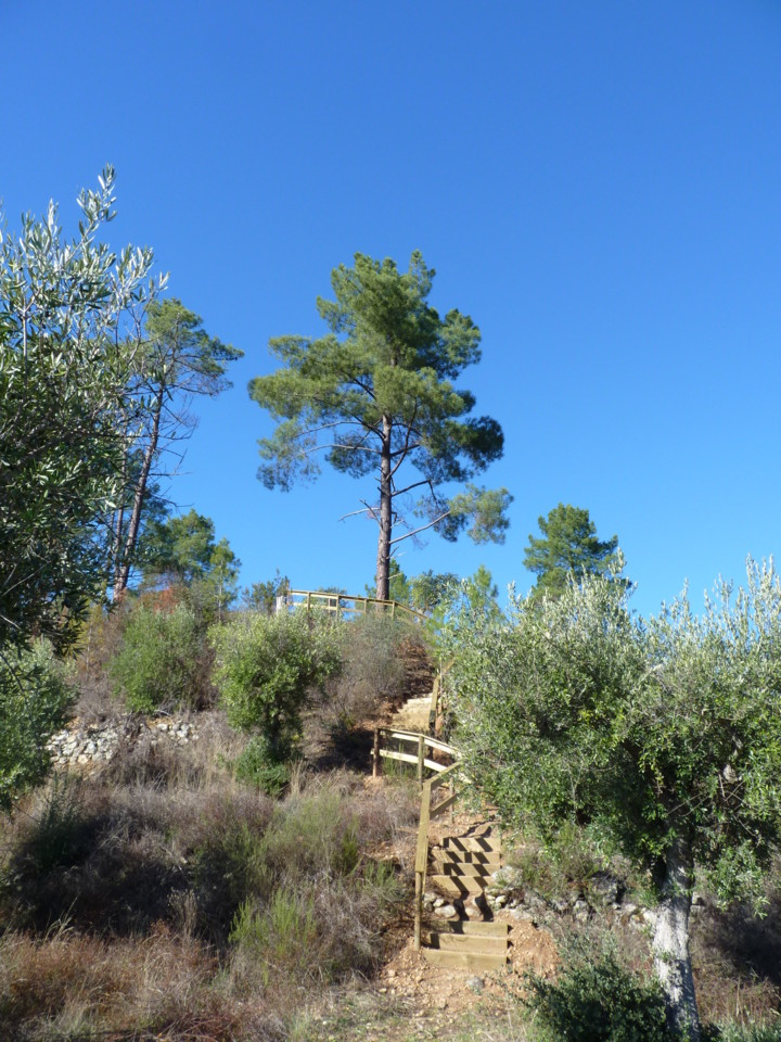 Trilho da mina de ouro do Conhal - Castelejo.JPG