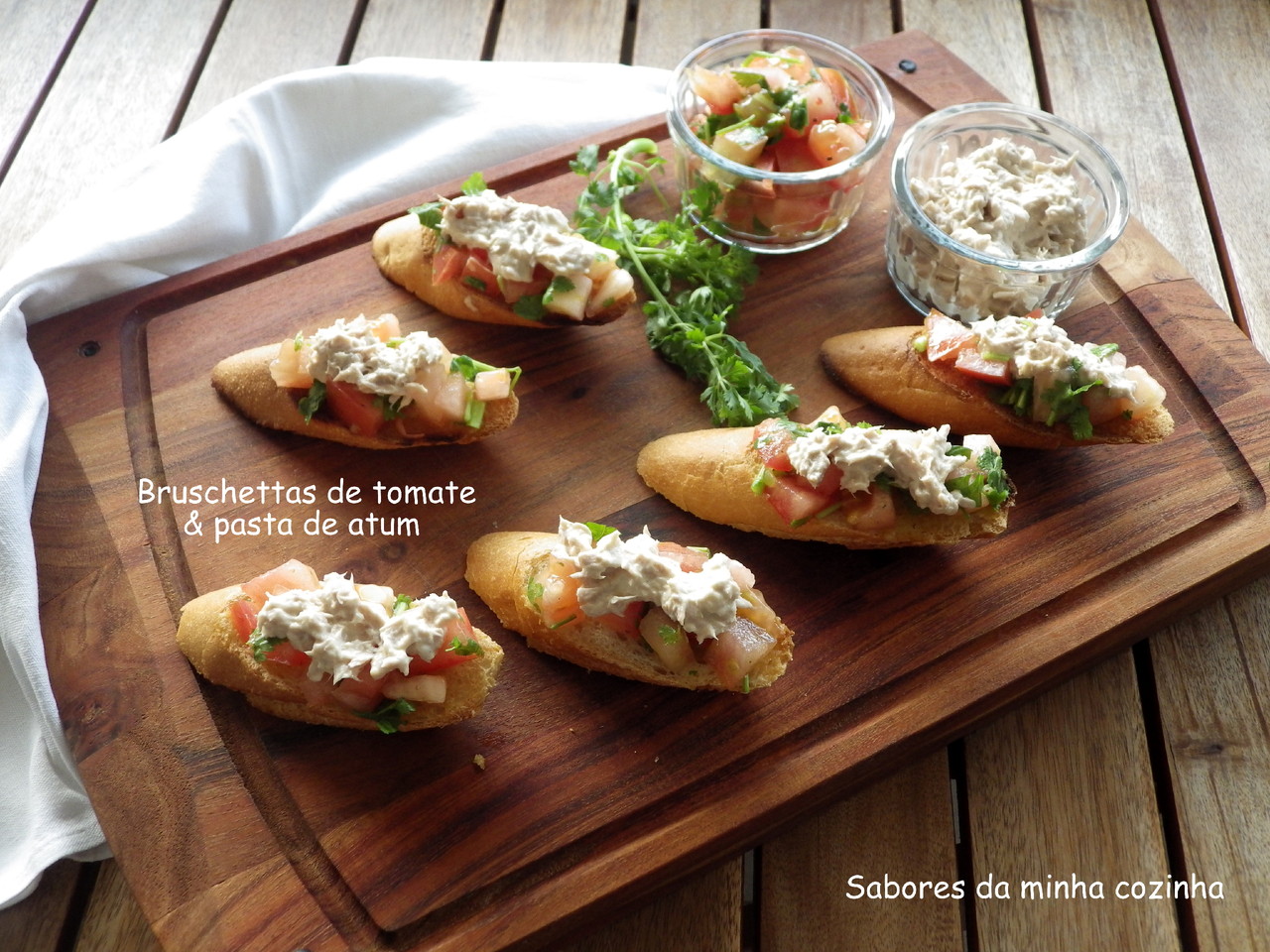 IMGP6322-Bruchettas com tomate & pasta de atum-Blo IMGP6322-Bruchettas com tomate & pasta de atum-Blo