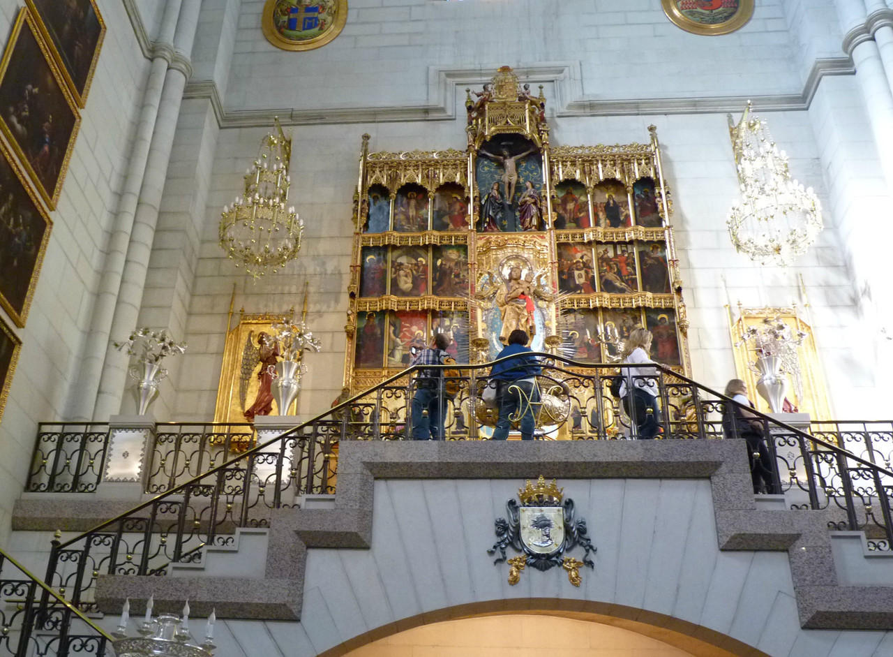 Romântica Madrid-La Almudena (6).jpg
