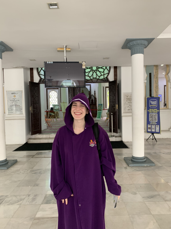 Outfit na Mesquita Jamek.jpg