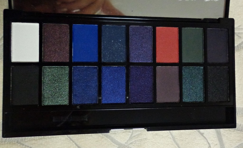 Black Friday na Notino - oferta de uma Mystery Bag da Makeup Revolution no valor de 28€!