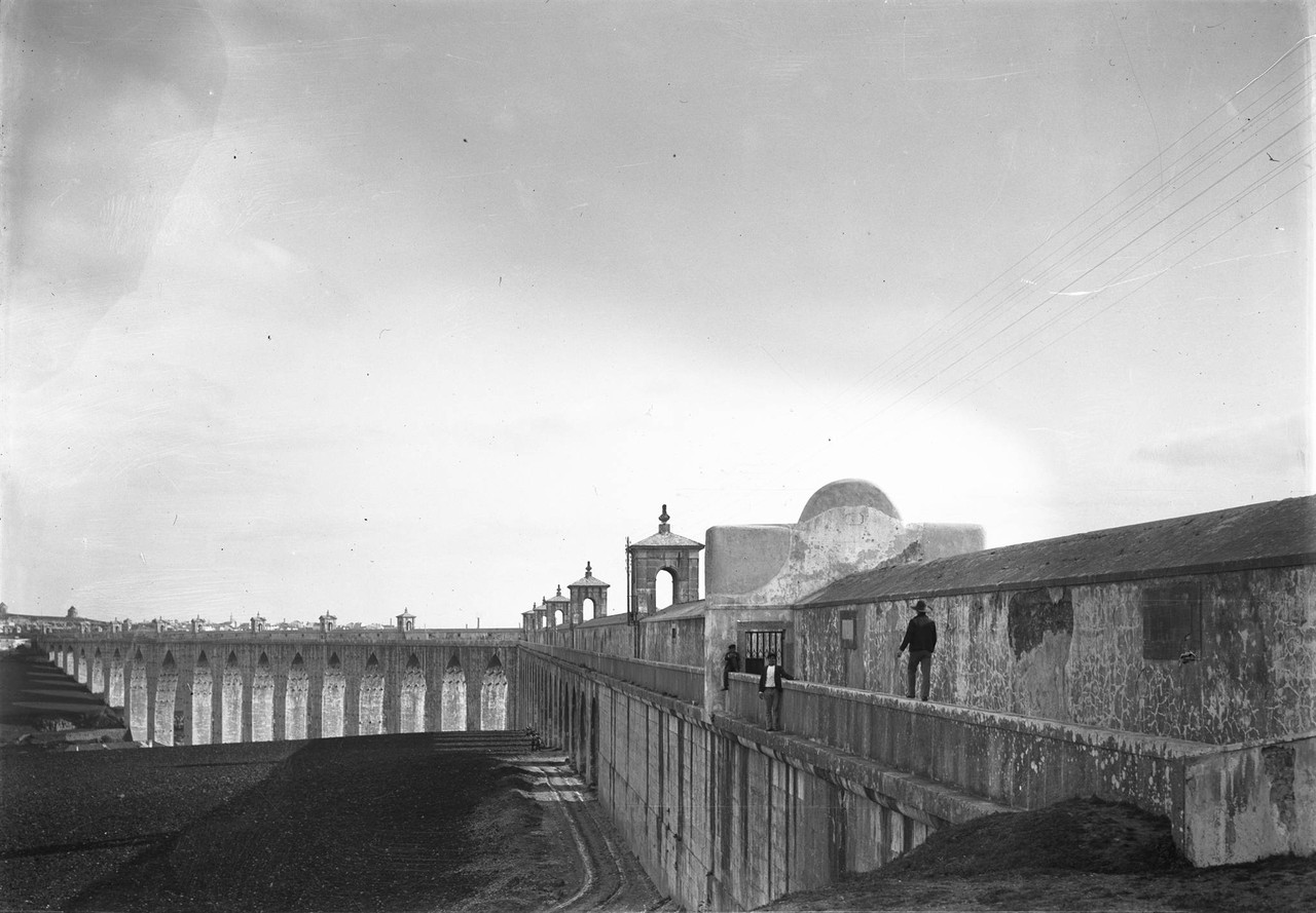 Passeio dos Arcos no Aqueduto das Águas Livres 19 Passeio dos Arcos no Aqueduto das Águas Livres 19