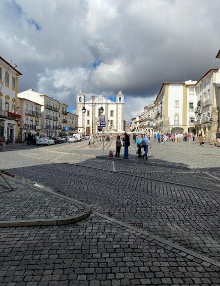 580993829_122149563698912016_8453270024848646942_n