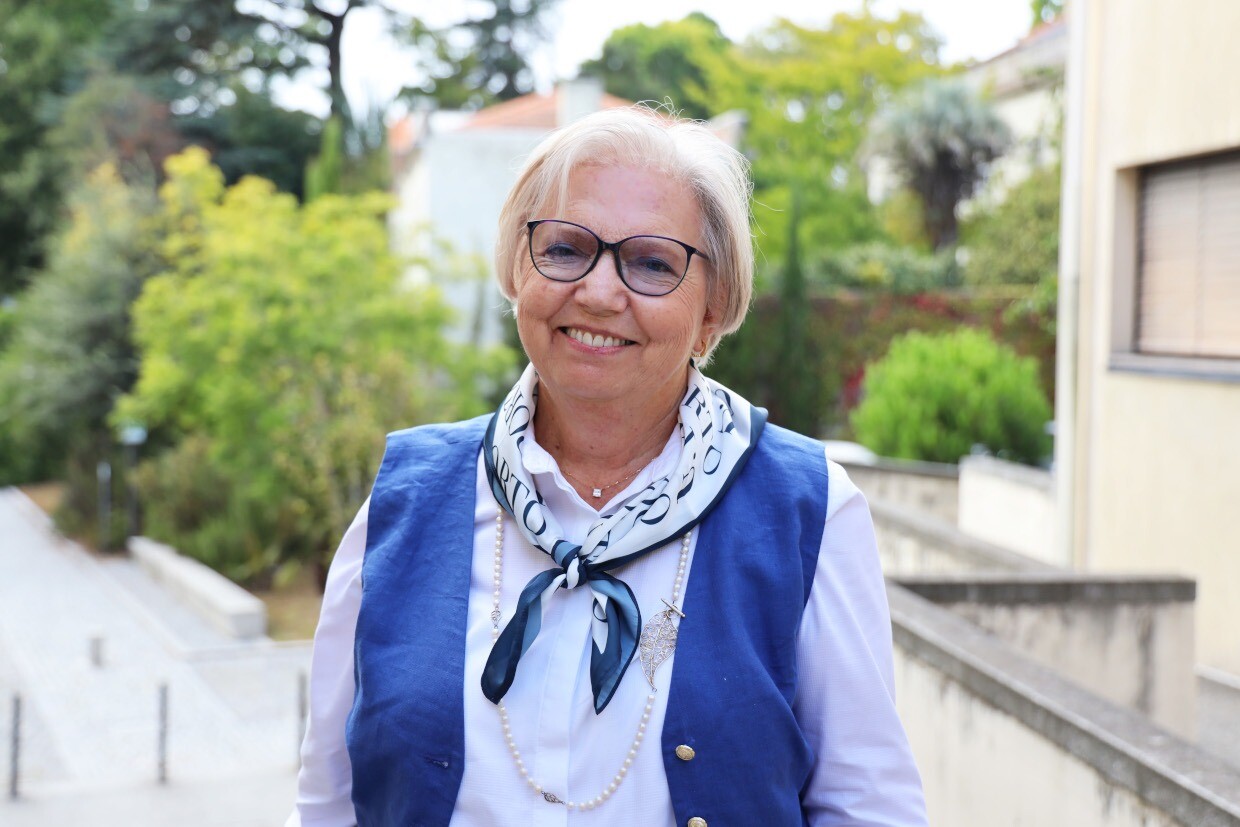 Maria Ângela Almeida _ Faculdade de Ciências da Universidade do Porto