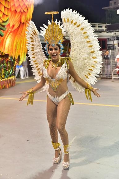 Munik Nunes (Carnaval S.Paulo 2020).jpg