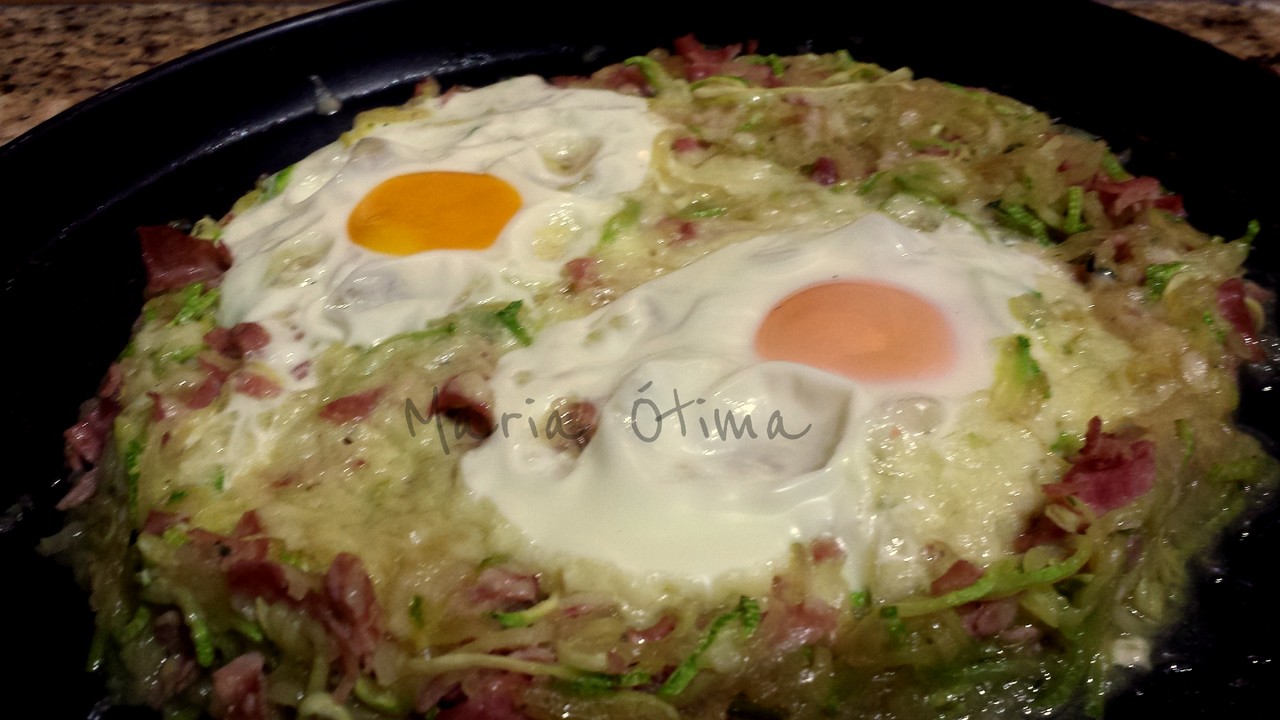 Tortilha de courgete e cebola_Maria Ótima.jpg