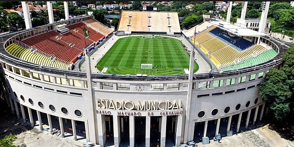 pacaembu_fachada_2_fixed_big.jpg