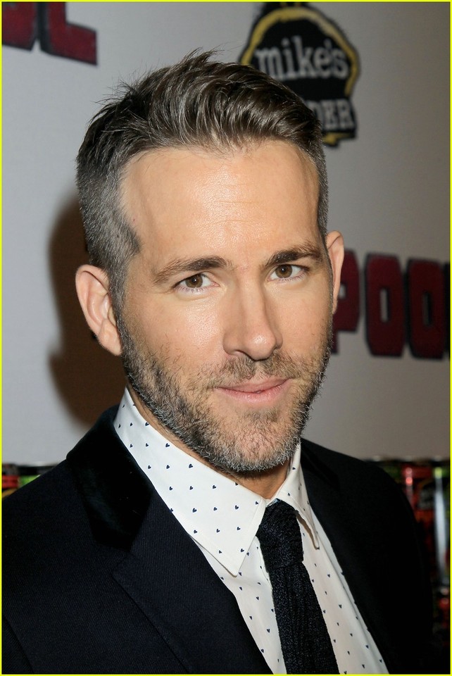 Ryan Reynolds5.JPG