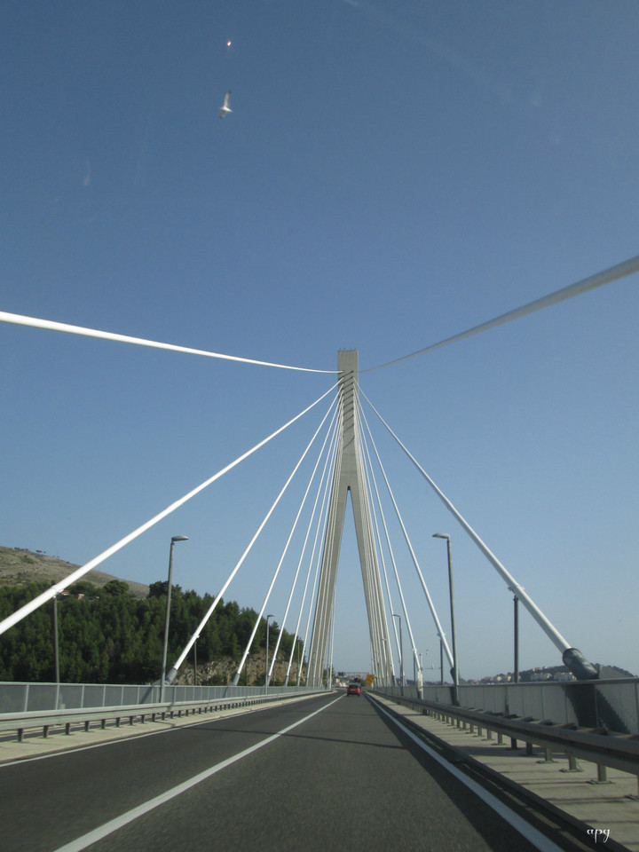 Dubrovnik, Croatia - bridge.jpg