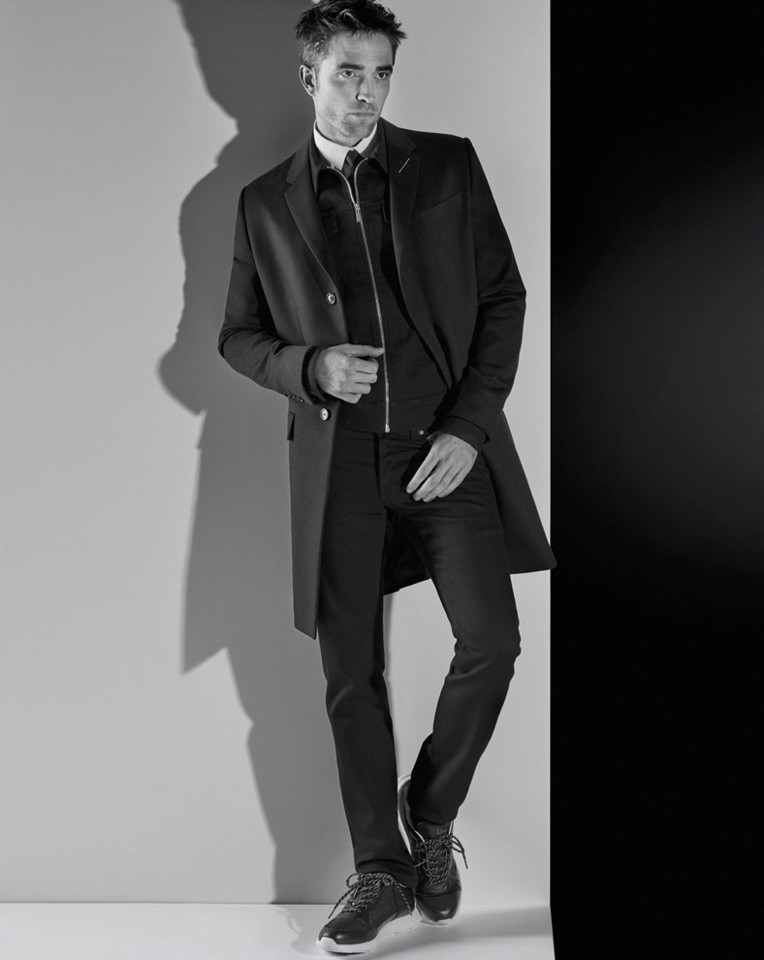 Robert-Pattinson-Dior-Homme-Fall-2018-Campaign-003