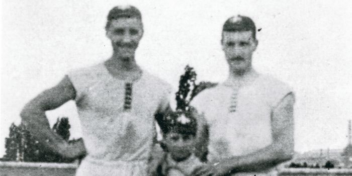 O jovem desconhecido entre campeões O jovem desconhecido entre campeões