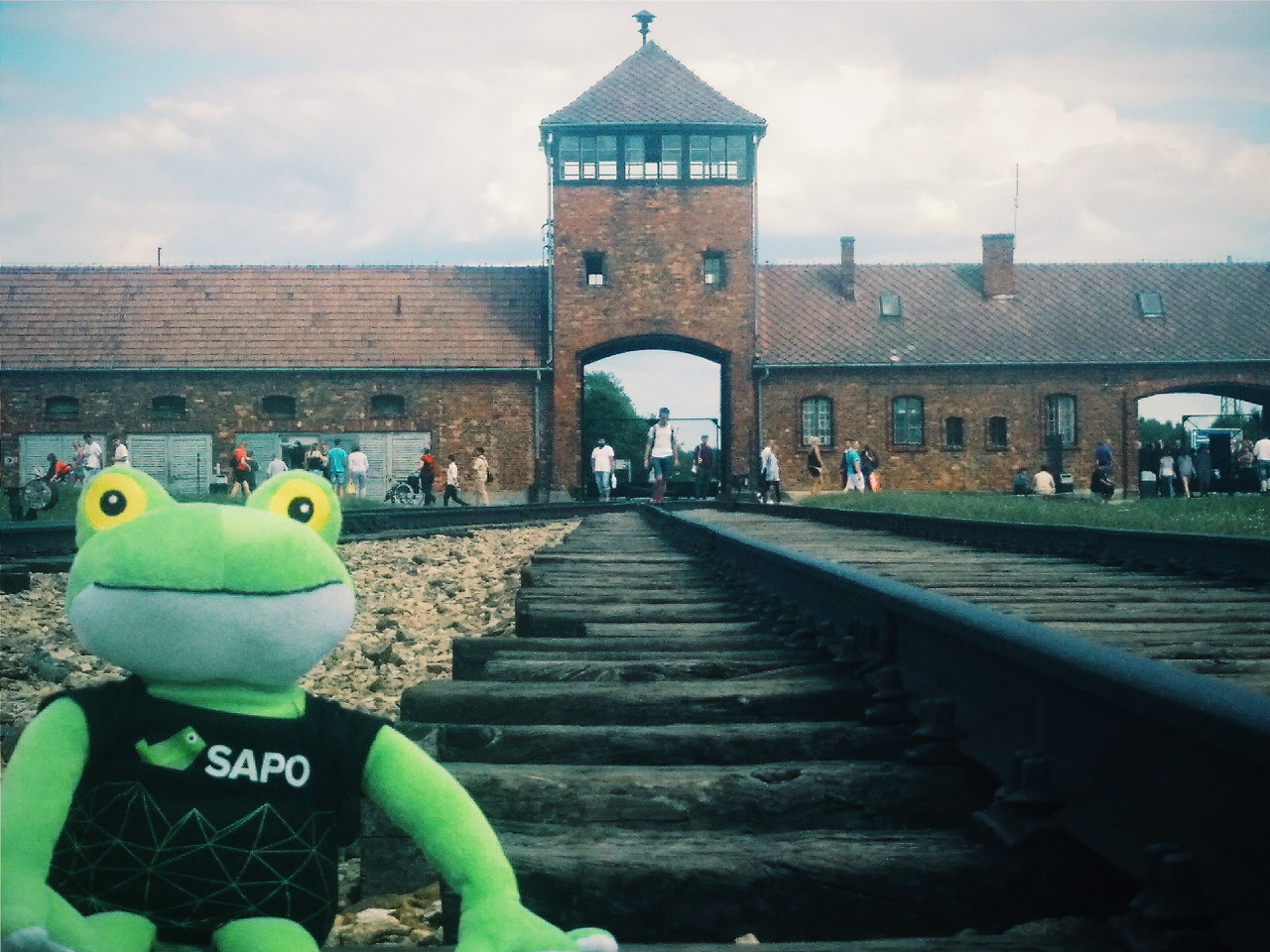 2016-08-15 05.43.56 2.jpg