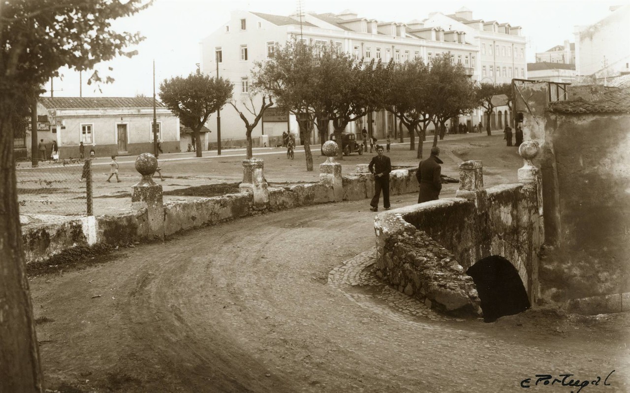 Ponte Velha de Algés, 1939, foto de Eduardo Portu