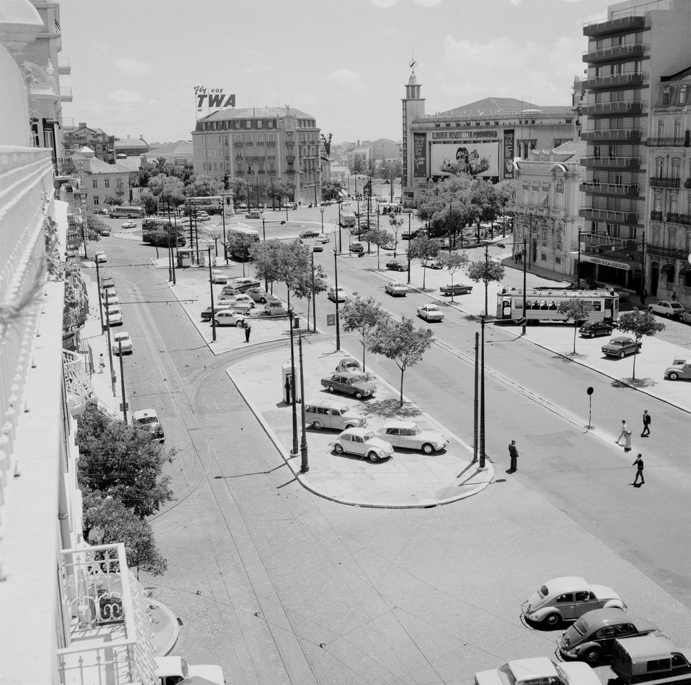Avenida da República, após obras de pavimentaç