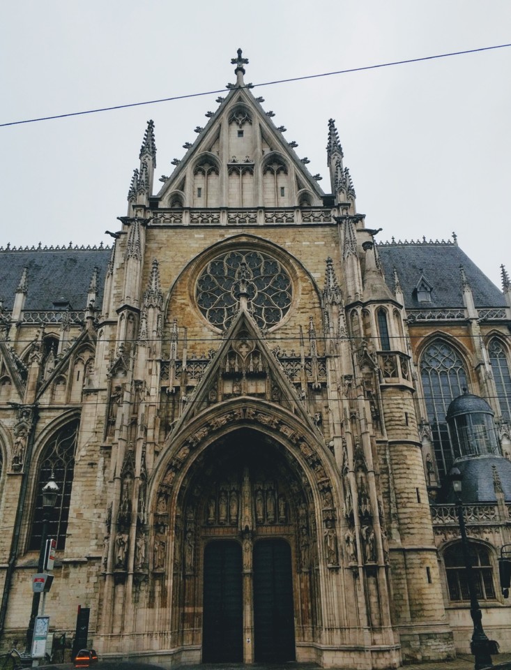 Igreja de Nossa Senhora das Vitórias de Sablon.jp