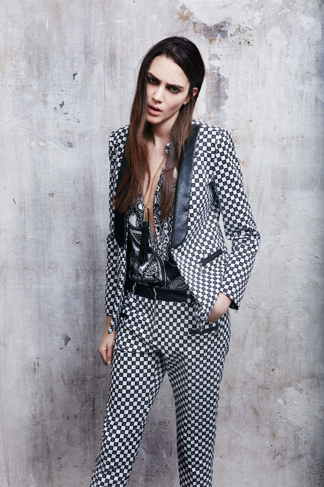 sisley-catalogo-primavera-verao-2016 (4).jpg sisley-catalogo-primavera-verao-2016 (4).jpg