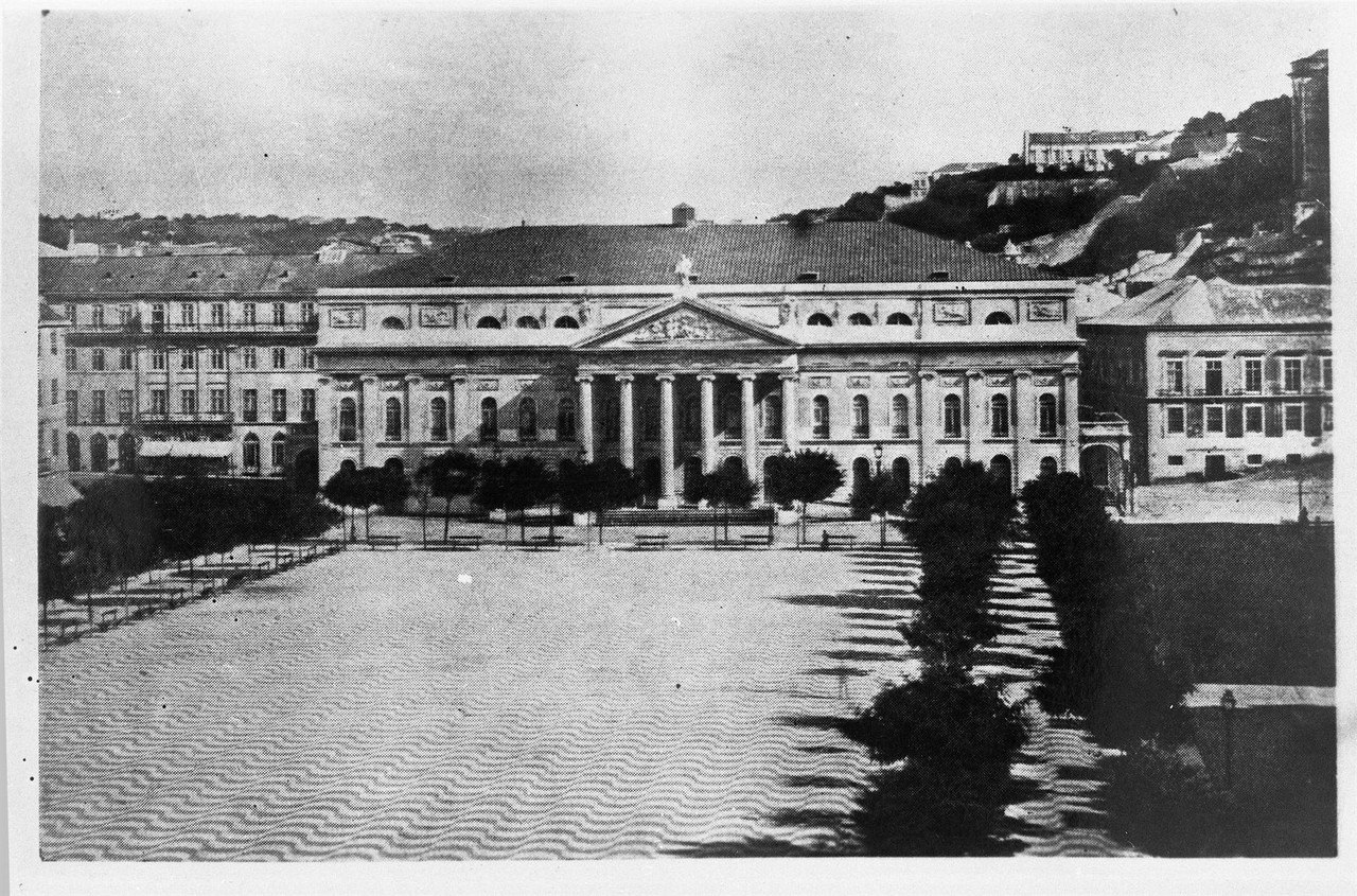 O Rossio , foto do espólio de Eduardo Portugal.jp