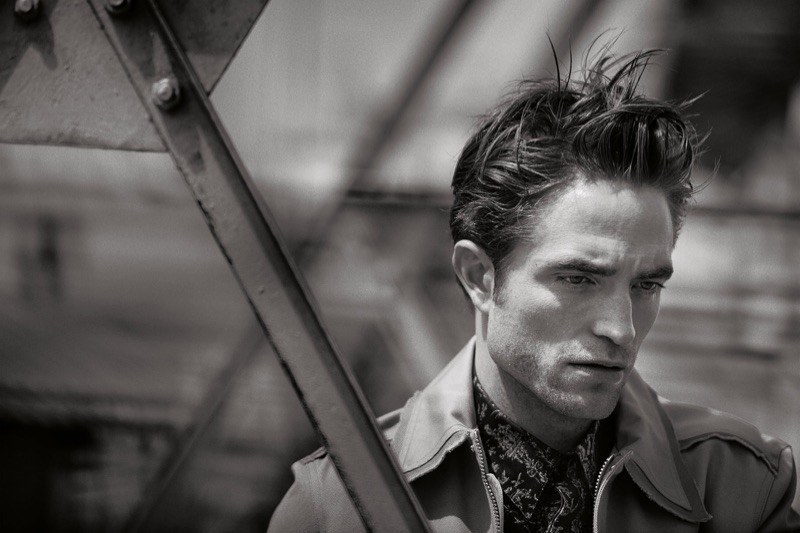 Robert-Pattinson-Dior-Men-Spring-2019-Campaign-009