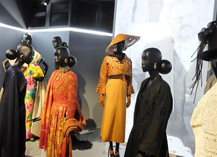 Christian-Dior-Couturier-Reve-Exhibition-Paris-Fas