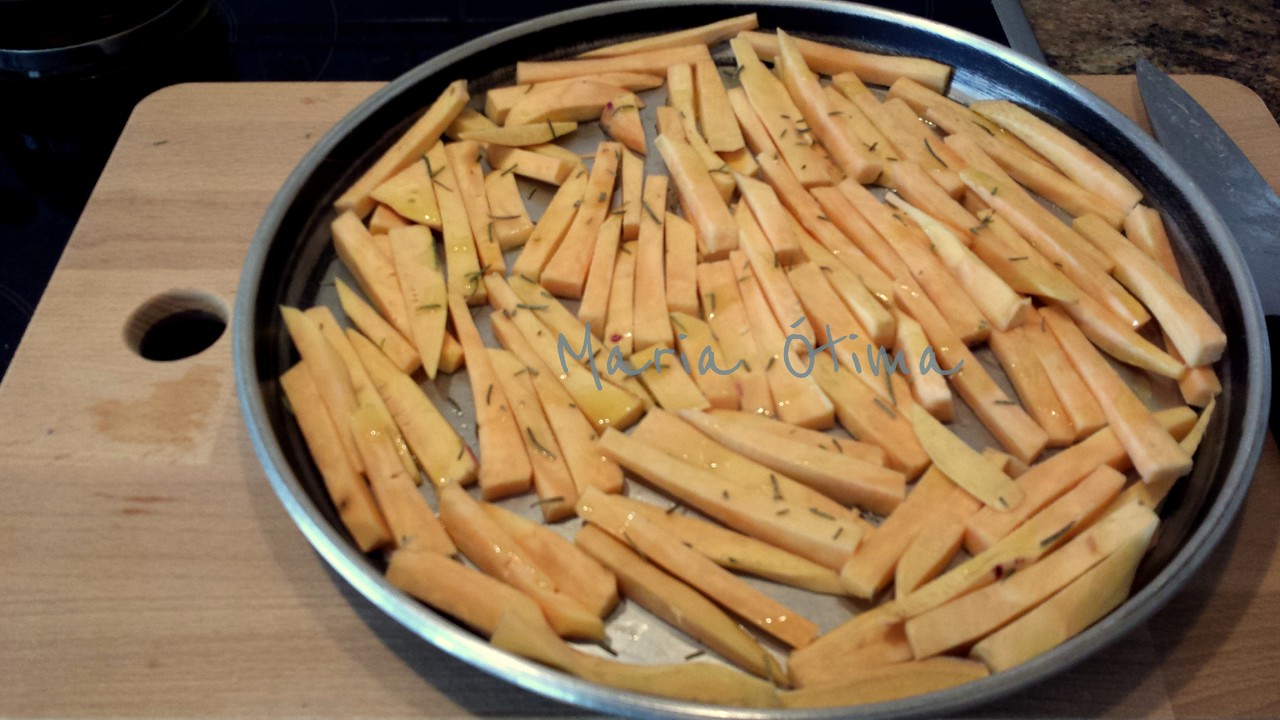Batatas doces fritas no forno3.jpg