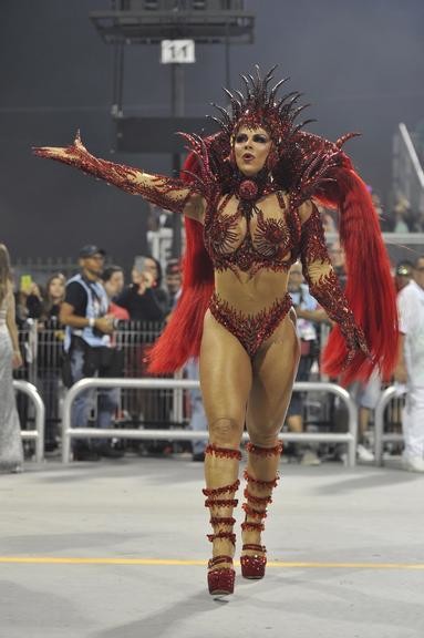 Viviane Araújo (Carnaval S.Paulo 2020).jpg
