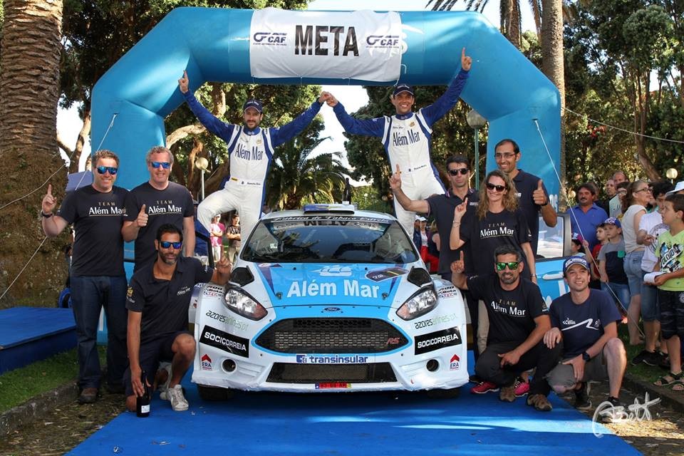 foto podio.jpg foto podio.jpg