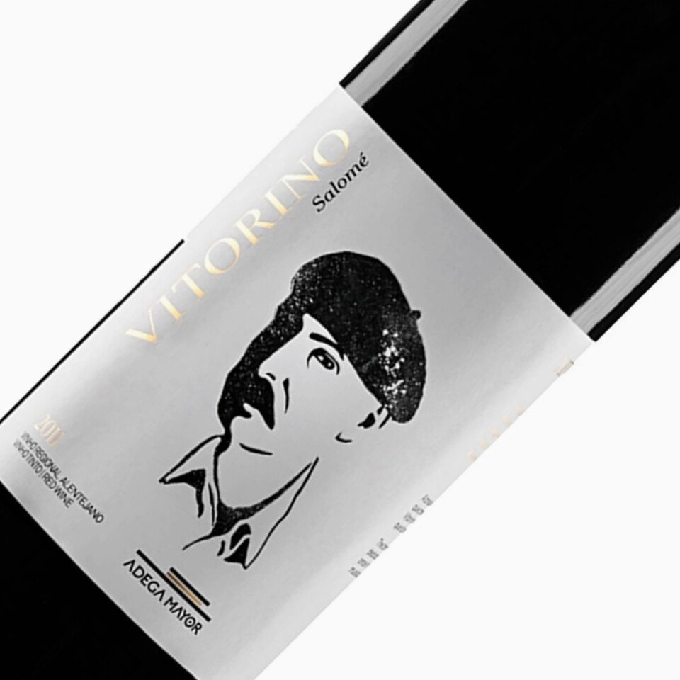 Vitorino garrafa.jpg